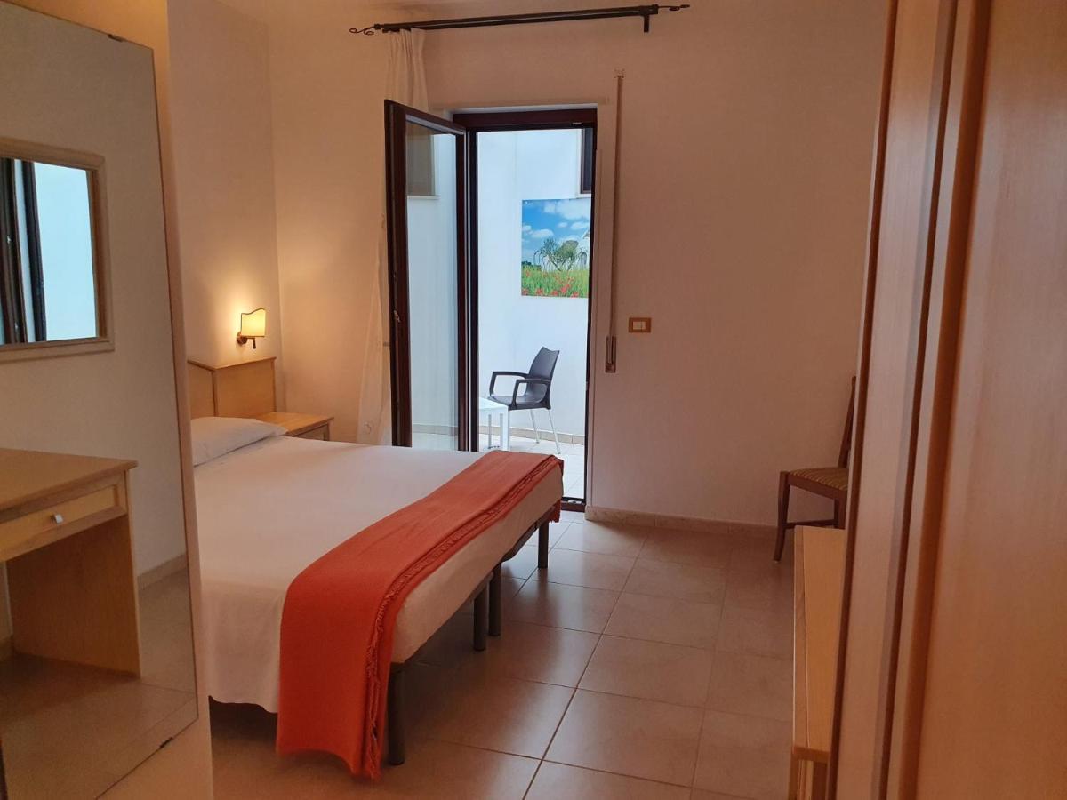 Standard Double Room-basement with patio